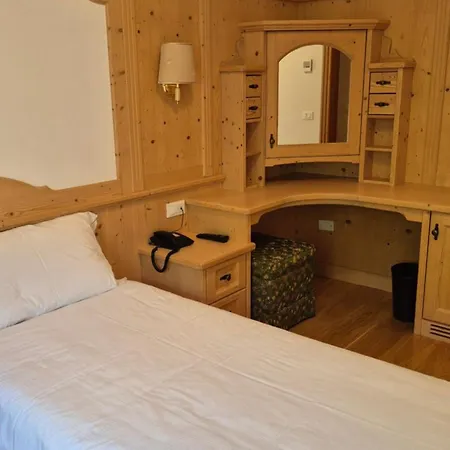 Garni Posta Hotel 3*