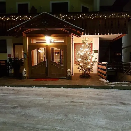 Garni Posta Szálloda 3*
